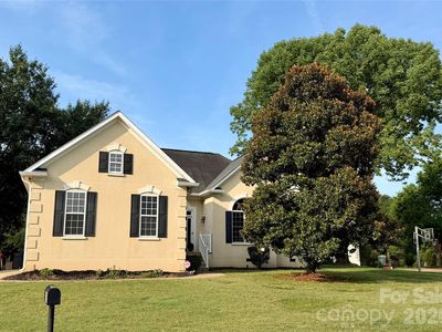 Property at 4025 Bamborough Dr, Fort Mill, SC