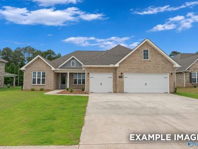 211 Kendall Farms Blvd