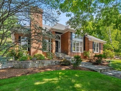 1 Mulberry Ct