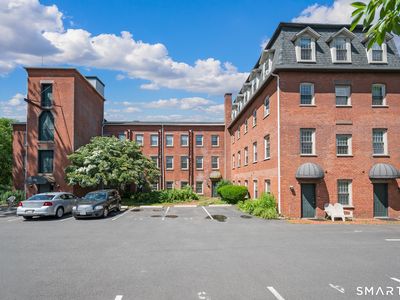 1 Russell Street #22