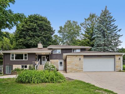 W270N195 Arrowhead TRAIL