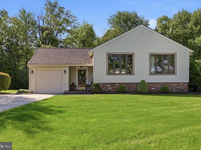 2 Glacier Dr