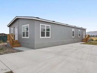 18 W Washington Ave Unit 111