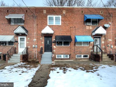1327 Jackson St