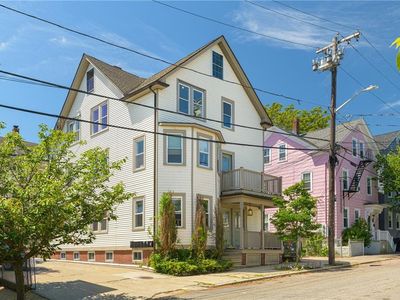 331 Williams St #3