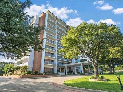 4924 Cobbs Dr APT 8C