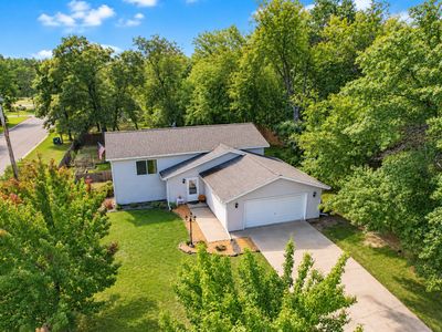 802 Cora St