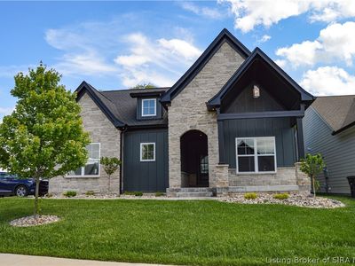 4101 Uhl Drive
