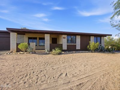 9141 E Indian Canyon Rd