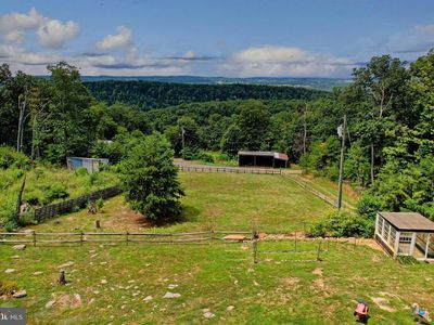 107 Wakeman Dr