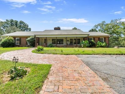 1631 Highway 15 S