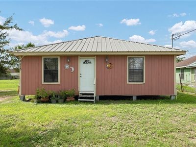 5113 Melody Ln
