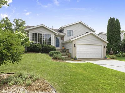 7225 Blue Maple Trail