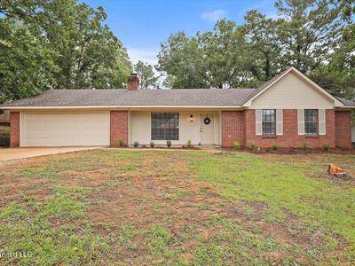 308 Cardinal Ln