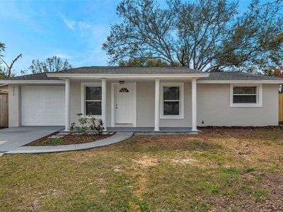 9013 Tree Valley Cir