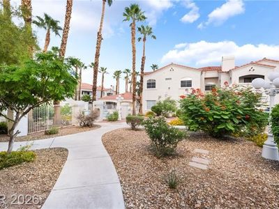6820 San Ricardo Ave Unit 104