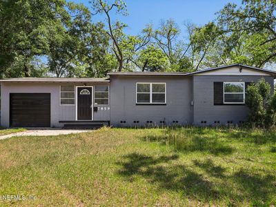 7859 DENHAM Road W