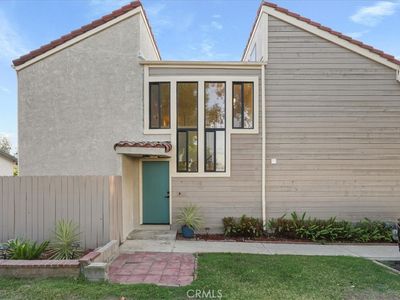 12905 Saddleback Pl