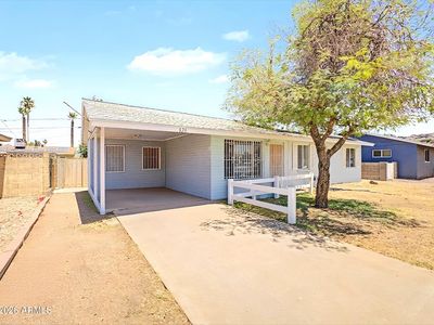 820 E BUTLER Drive
