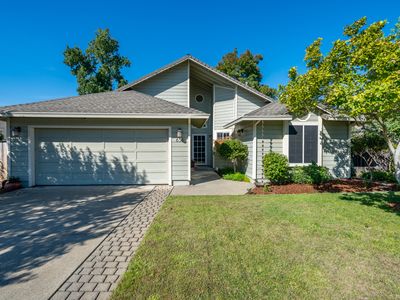 636 Saint Thomas Pkwy