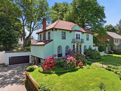 32 Terrace Dr