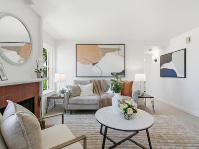 115 Hobart Ave APT F