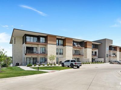 3022 Fieldhouse Cir #211