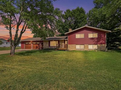 1917 COUNTRY CLUB DRIVE