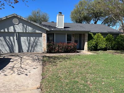 5814 Cedar Ridge Dr
