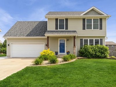 150 SE Hazelwood Dr