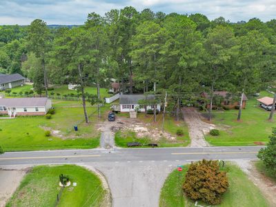 2812 Cemetery Rd
