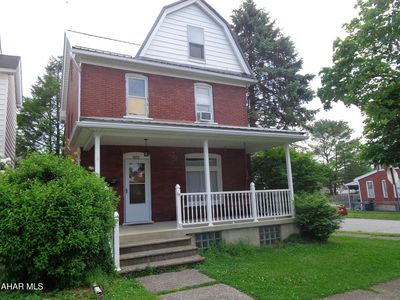 1000 N 3rd St