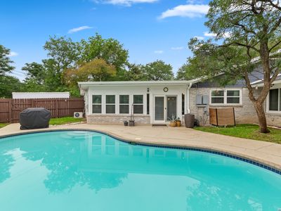 330 Rockhill
