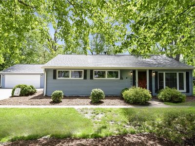 Property at 1600 Ridgewood Ct, Twinsburg, OH