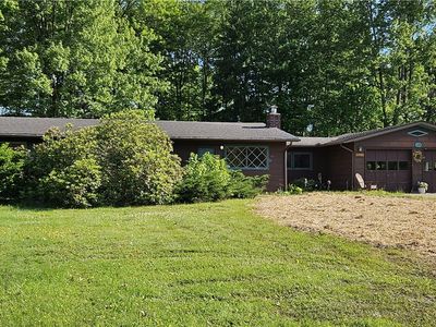 Property at 684 Sherwood Dr, Aurora, OH