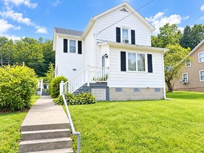 30 Keystone Ave