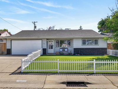 7772 Spring Valley Ave