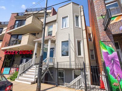 1629 N Clybourn Ave #G
