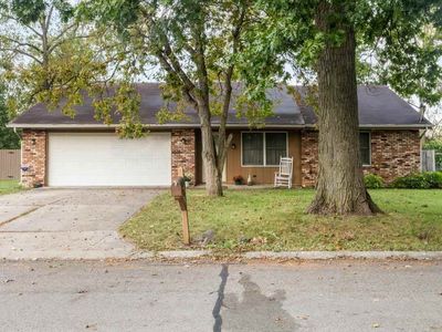 3809 N Piper Ave