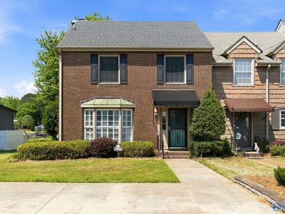 409 Lakepoint Dr