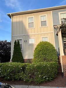 1408 Crafton Way