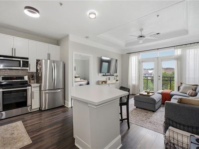 400 17th St NW Unit 2407