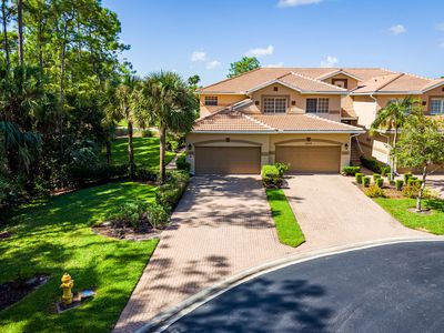 3952 Forest Glen Blvd Unit 101
