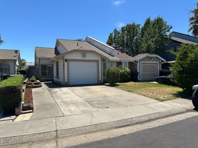 Property at 410 Cirby Oaks Ct, Roseville, CA