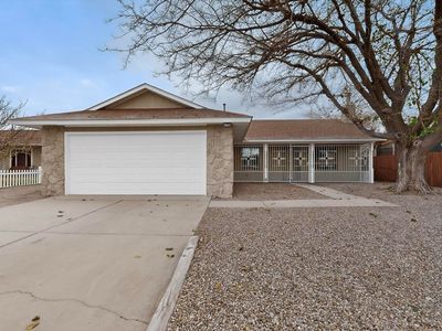 5512 Sweetwater Dr NW