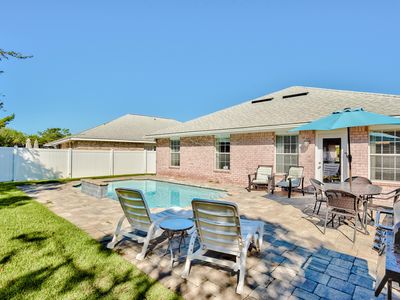 405 Sandy Cay Dr