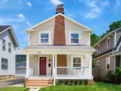 1156 S Champion Ave