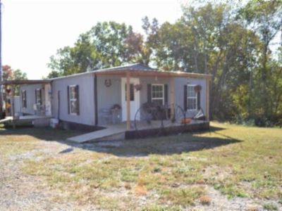 796 Old State Highway 52