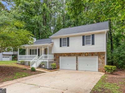 Property at 100 Russell Dr, Hiram, GA
