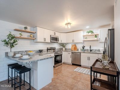 1721 E Camino Carreta